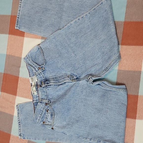 Levis 550 Relaxed Tapered Leg Size 10M Mom Jeans - Picture 3 of 9